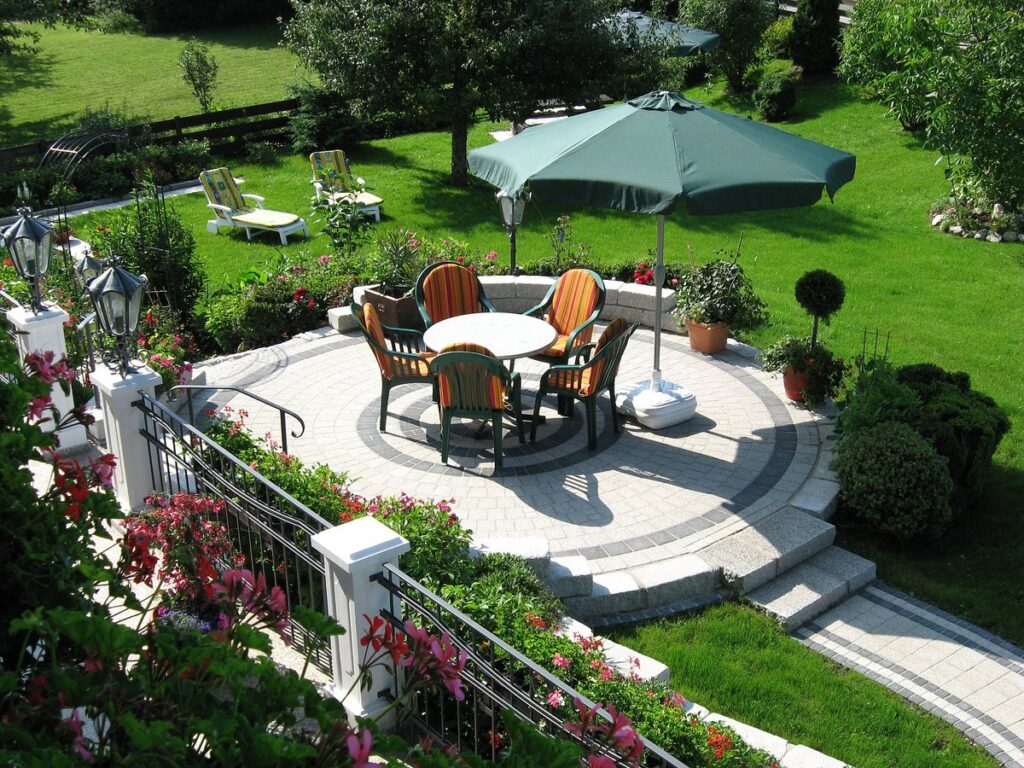 Pension Seeblick Terrasse mit Blick zum Chiemsee